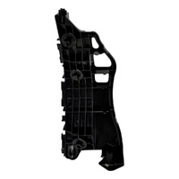 Toyota Right Hand Front Bumper Side Retainer