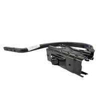 Toyota Luggage Compartment Door Hinge TO6451006111