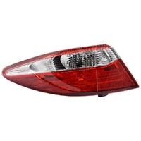 Toyota Camry Left Hand Tail Light Lamp Lens & Body 04/2015 - 2017