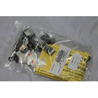 Toyota Land Cruiser 100 Front Slimline Weathershield Set 2000 - 2007
