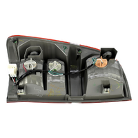 Toyota Hilux Right Hand Tail Light Lamp Assembly 07/2011 - 09/2016