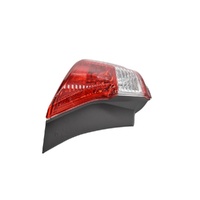 Toyota Camry Left Hand Tail Light Lamp Lens & Body 10/2011 - 04/2015