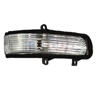 Toyota Right Hand Side Turn Signal Lamp Assembly image