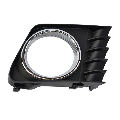 Toyota Prius ZVW40 Right Hand Fog Lamp Cover