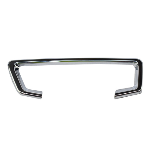 Toyota Hilux Right Hand Fog Lamp Mounting Bracket