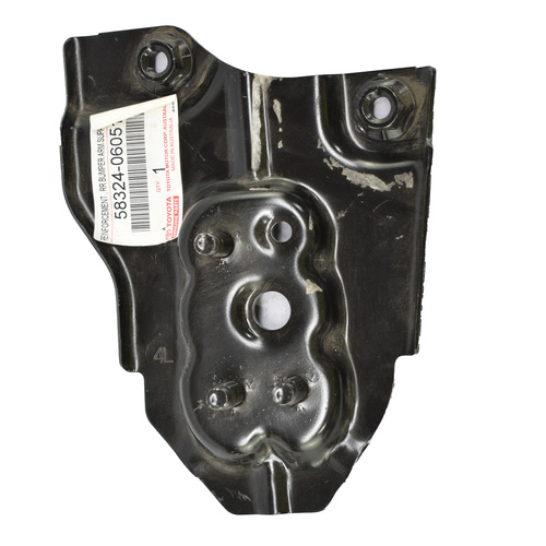 Toyota Left Hand Rear Bumper Arm Support Reinforcement