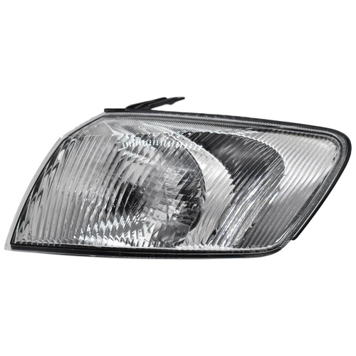Toyota Left Front Turn Signal Lamp Assembly TO815218Y001