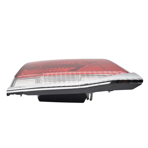 Toyota Left Side Rear Lamp Lens & Body